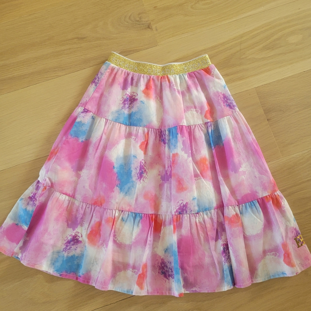 Designer Pink multi color Escada size 6 skirt